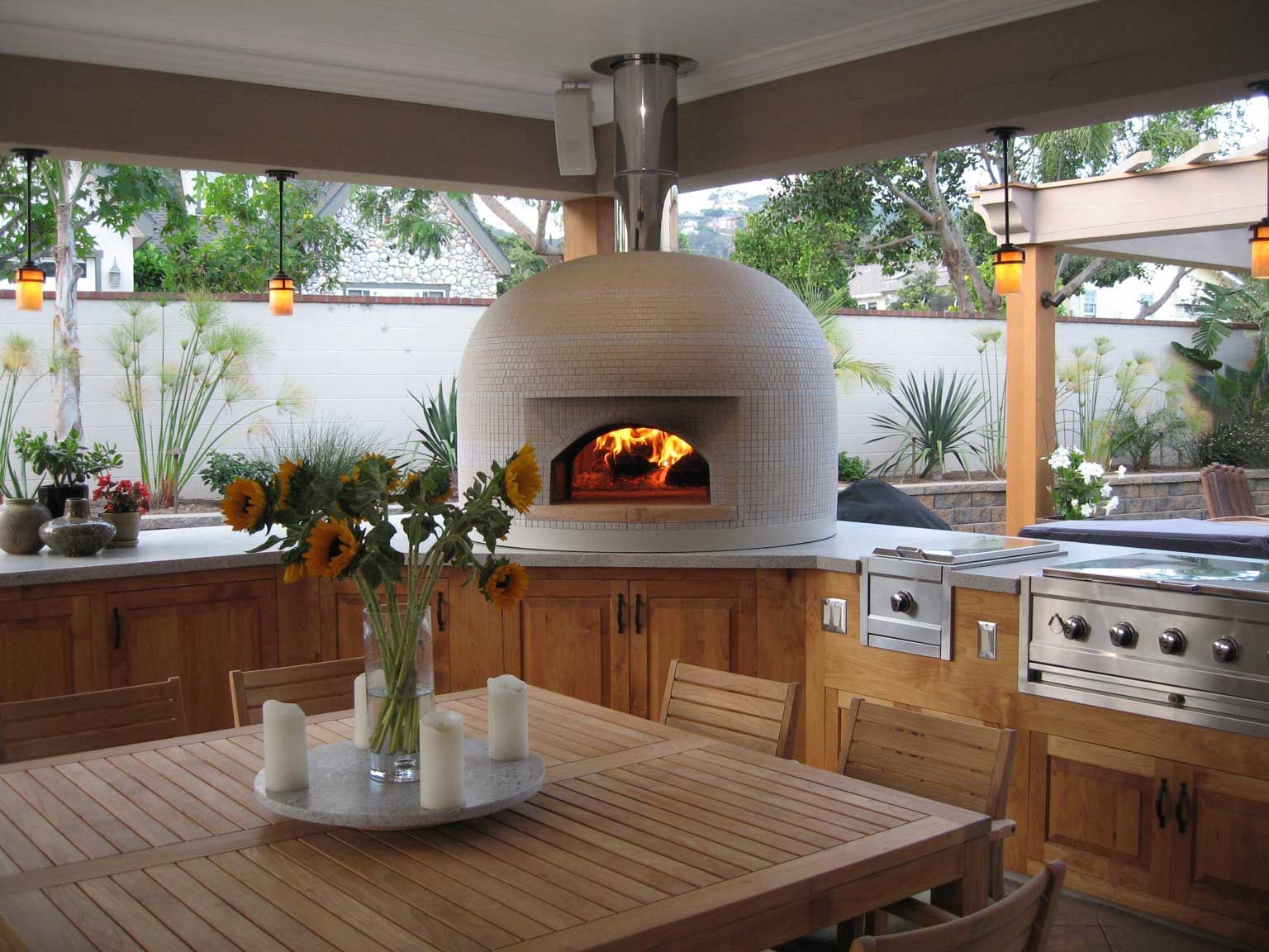 43 Outdoor Kitchen Ideas With A Wood Fired Pizza Oven - Artofit within 28" Outdoor Wood Burning Pizza Oven