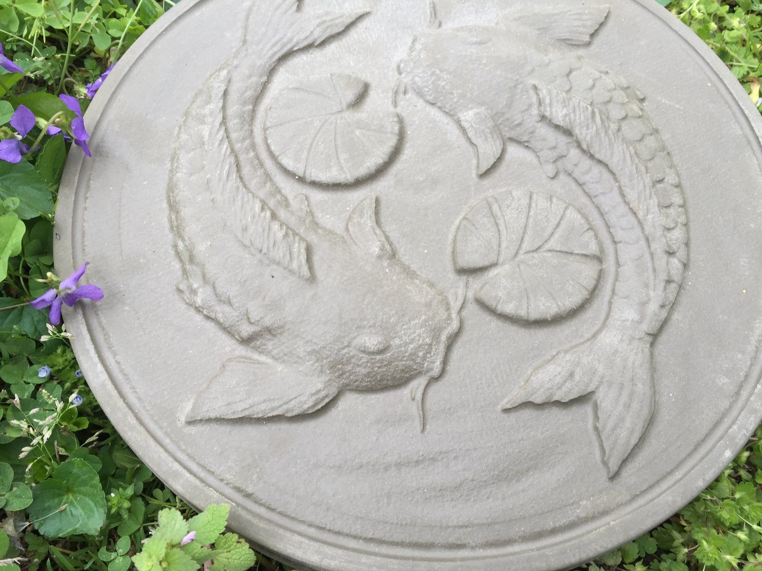Concrete Stepping Stone Molds For Sale And Instructions On How To Make ... in Fish In Water Stepping Stone Mold