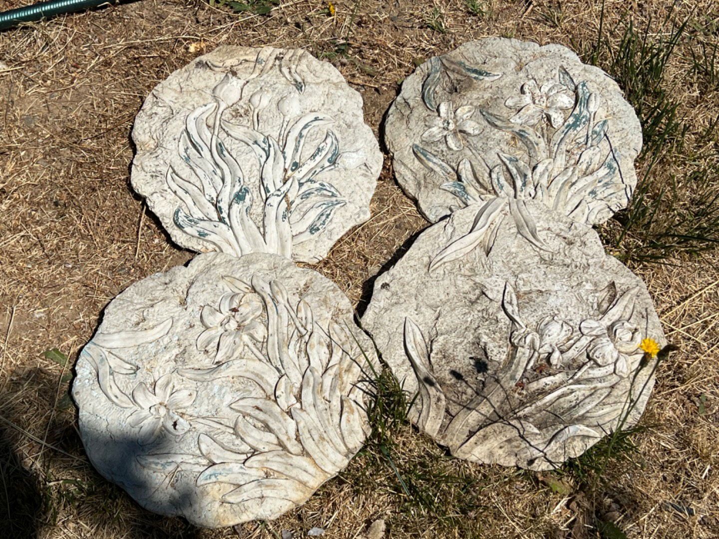 Lot #182 Floral Outdoor Garden Stones - Picks And Treasures, Llc for Set Of 2 Love My Garden And Home Sweet Home Floral Outdoor Garden Stones 7"