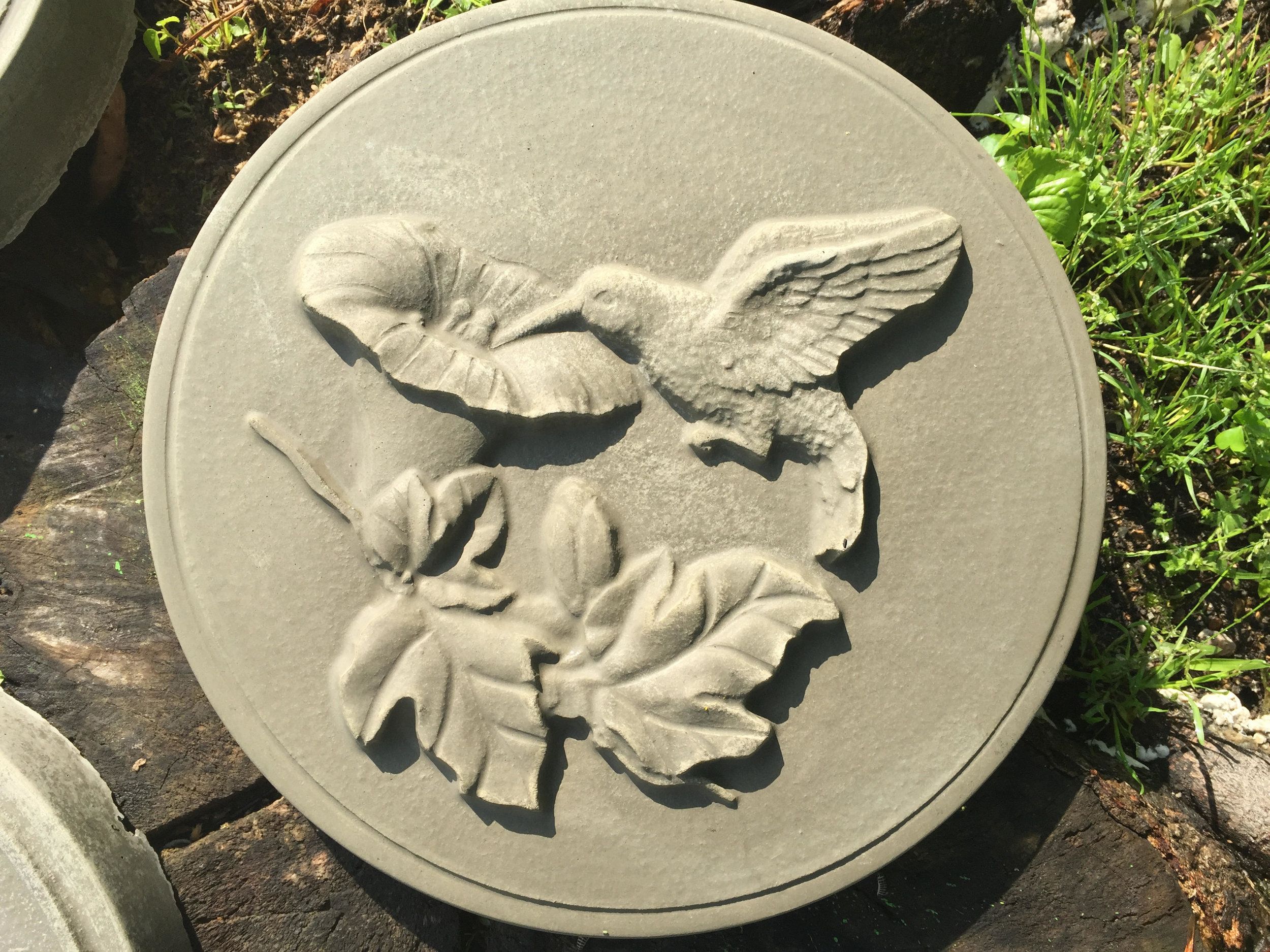 Round Humming Bird Stepping Stone Mold throughout Birds In Flight Stepping Stone Mold