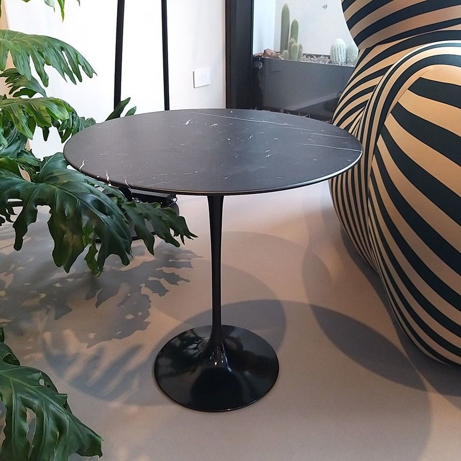 Knoll Saarinen Tulip | Side Table | Nero Marquina - Ex Display ... for
