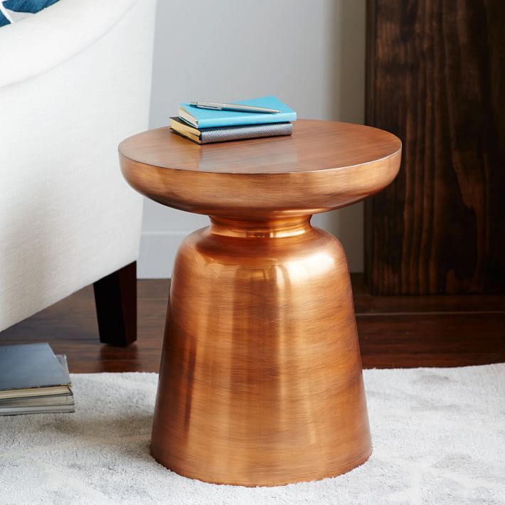 A Closer Look at the 24″ Round Marin Side Table’s Copper Creek/Venice Beach Finish