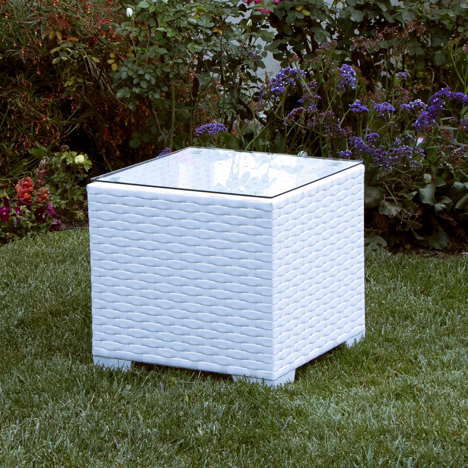 Mirage White End Table | Town &amp;Amp; Country Event Rentals inside The Versatile Mirage Accent Table Your Grey Outdoor Furniture Solution