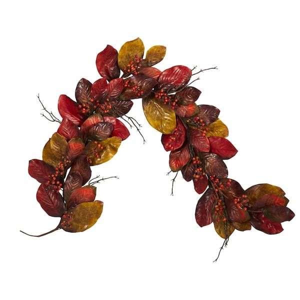 The Unexpected Charm of a 6-Foot Autumn Magnolia Garland