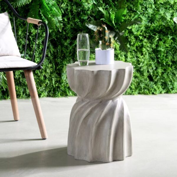51 Outdoor Side Tables That Will Add Convenience To Your Outdoor Experience in