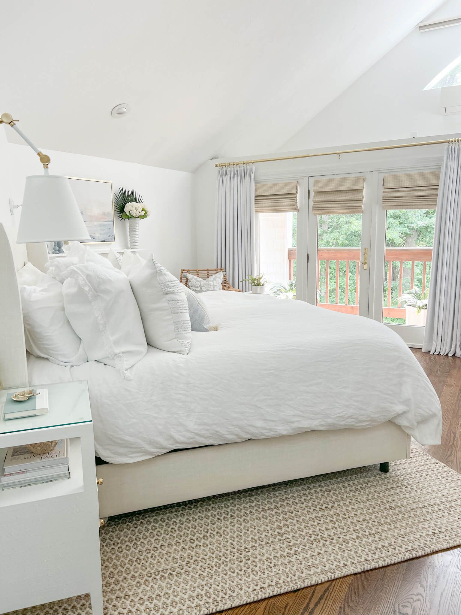 57+ Coastal Bedroom Ideas: Transform Your Space With Seaside Charm with regard to