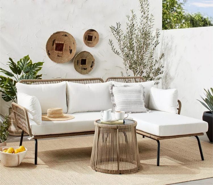 Creating An Outdoor Oasis: A Guide To Choosing The Right Furniture For ... for