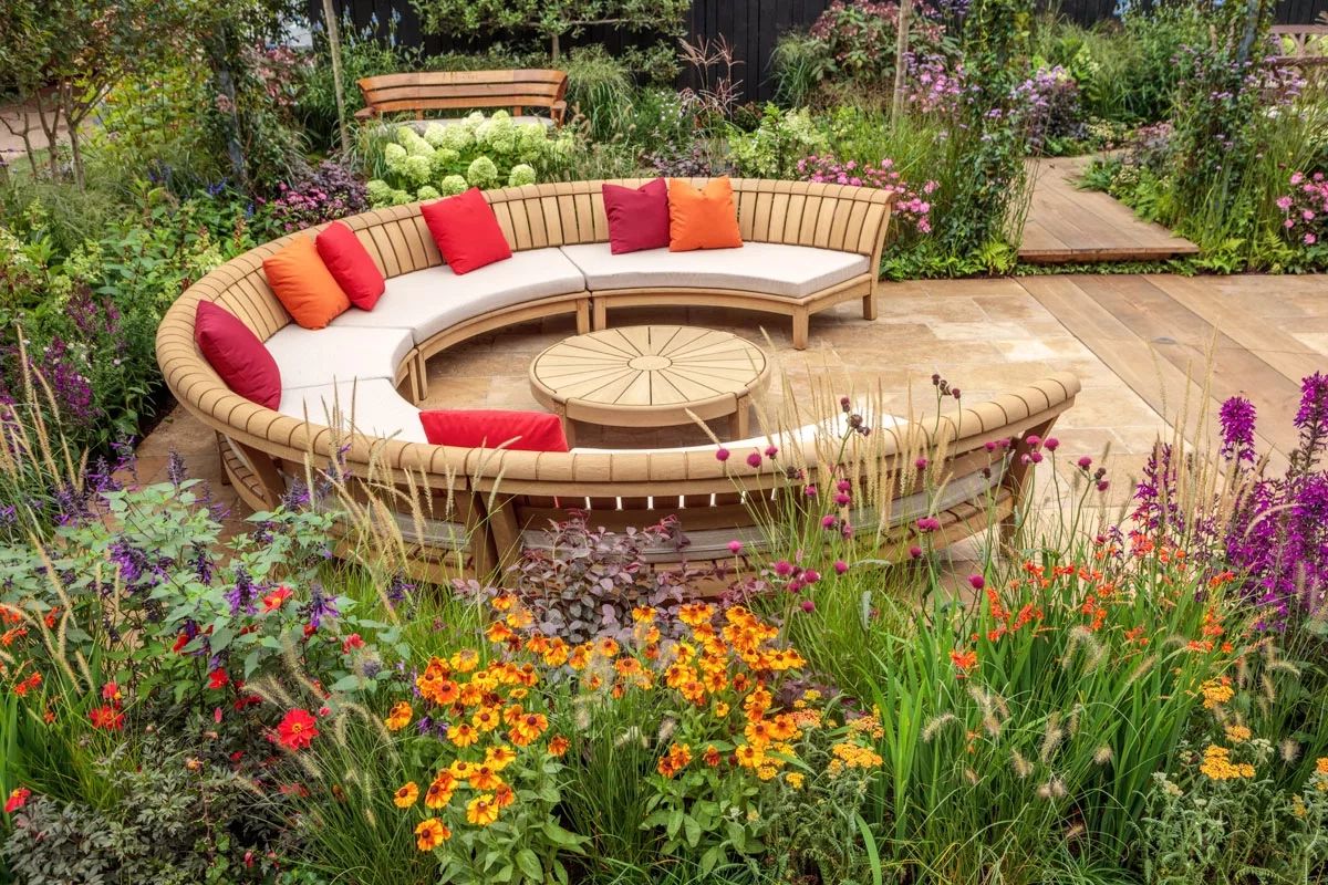 How To Relax On An Elegant Outdoor Curved Sofa? throughout