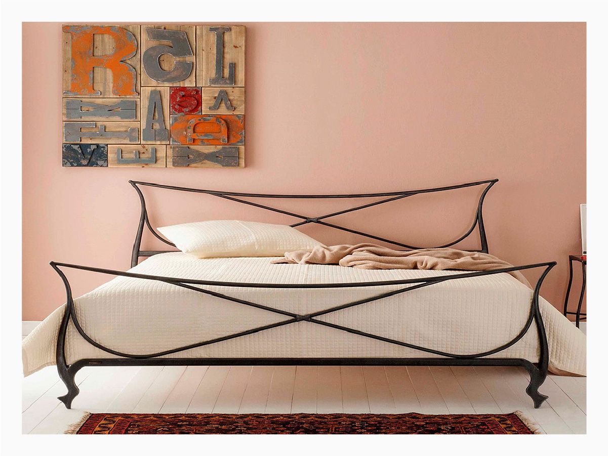 Maximizing Comfort &amp;Amp; Style With Full Size Metal Bed Frames in Maximizing Comfort and Style with the Essien Pillow Cover 20x20x0.25