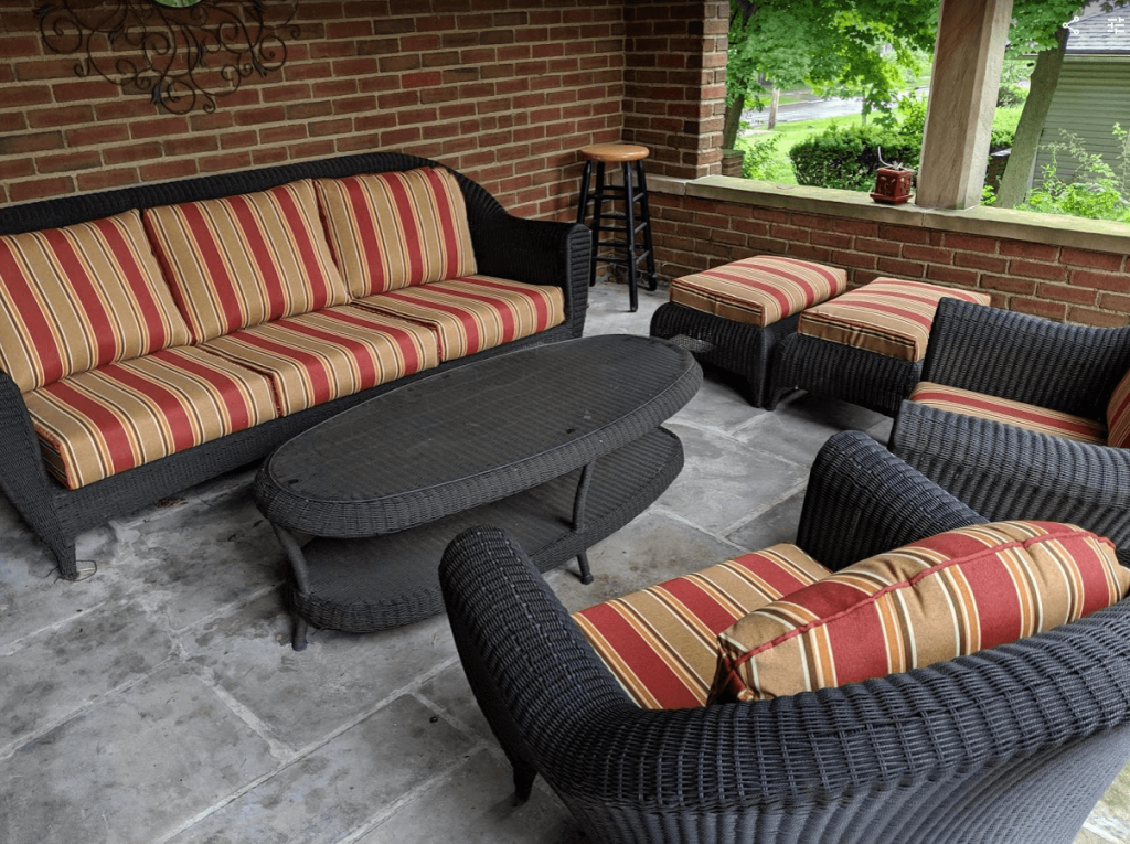 5 Steps To Choosing The Right Patio Cushions in Choosing the Right Outdoor Cushions for Year-Round Comfort and Style