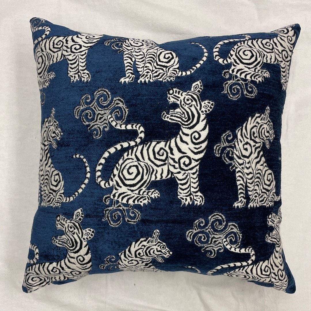 Chinese Tiger Pillow-Velvet Tiger Pillow Cover-Bengal Tiger Velvet ... throughout Palm Tiger 14X20 Indoor / Outdoor Pillow