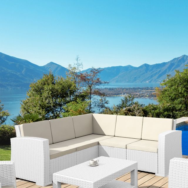 The versatility of the Compamia Monaco 5-piece sectional set