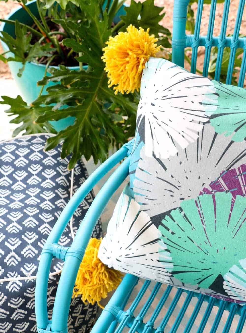 Easy Sew Outdoor Pillow - I Heart Nap Time in The Art of Outdoor Entertaining with Unique Pillow Designs