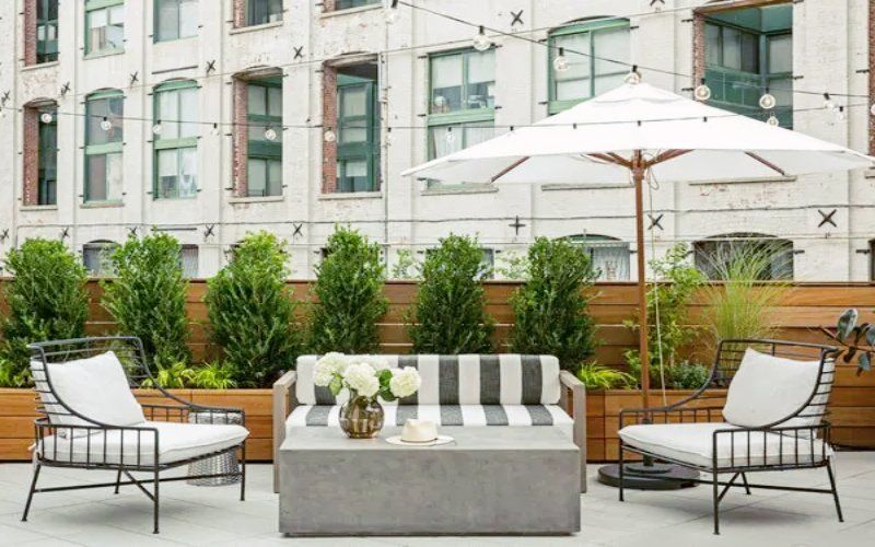 The art of selecting outdoor furniture that lasts