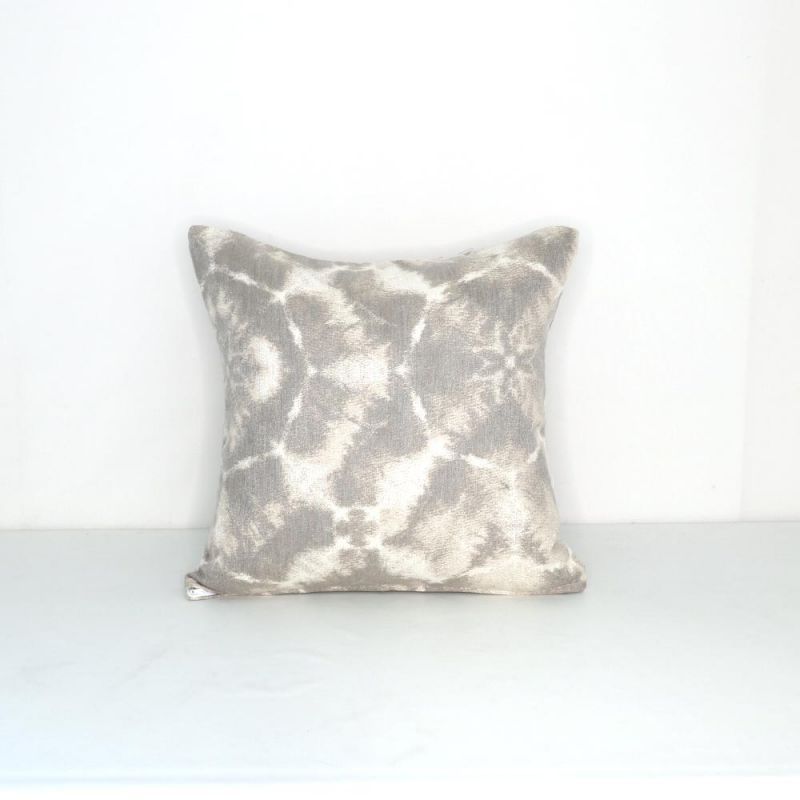 Indoor/Outdoor Sunbrella Authentic Pebble - 20X20 Throw Pillow in Modern Oval Ocean Indoor/Outdoor Performance Pillow, 20"X20"