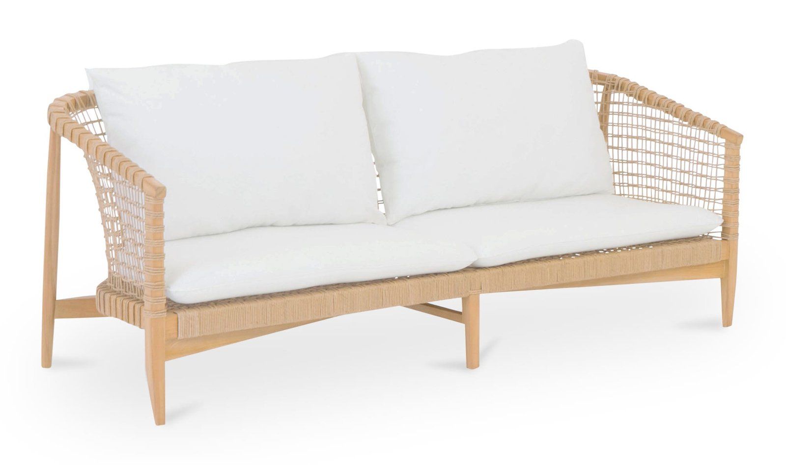 Choosing the perfect white Kuna outdoor sofa for small patios and large entertaining areas