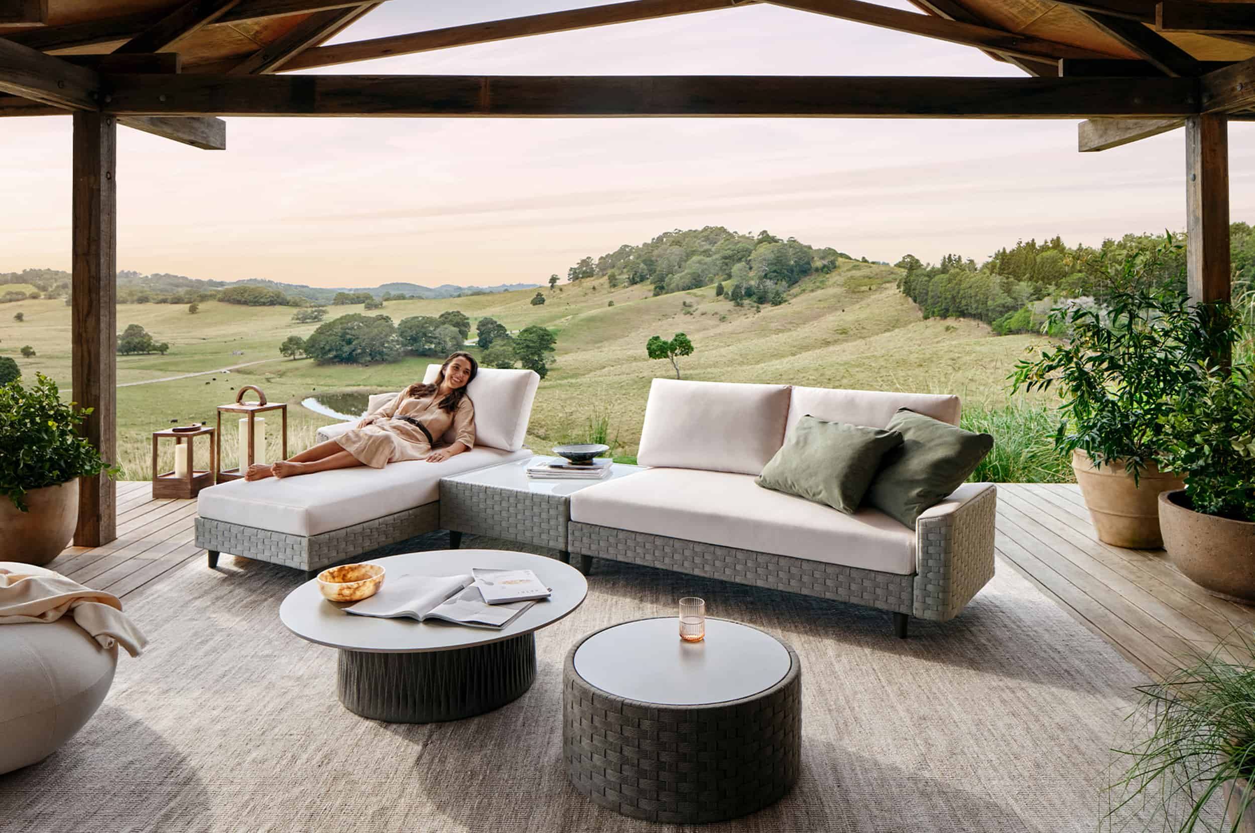 The science behind weather-resistant materials for year-round outdoor seating