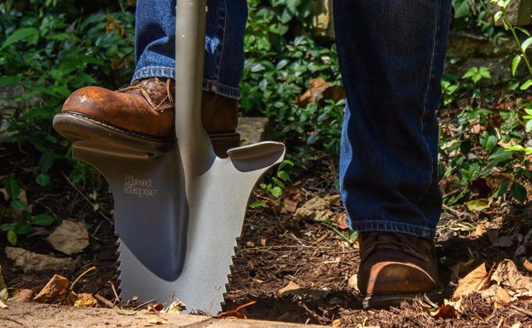 10 Best Garden Shovels Reviewed (Winter 2024) regarding Lightweight sustainable garden shovel design that reduces back strain