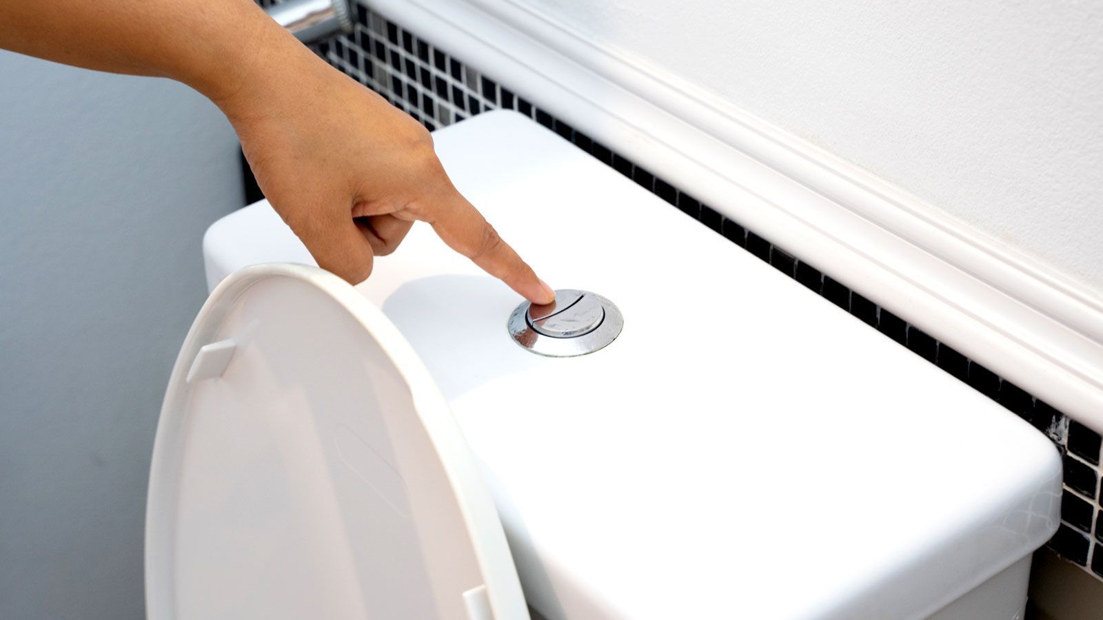 How To Fix A Toilet That Won't Flush With This Expert Guide | Homebuilding for Step-by-Step Guide to Repairing a Toilet That Won't Flush