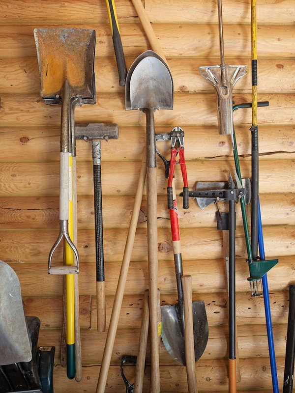 30 Spring Cleaning Tasks You Can Tackle With Natural Ingredients ... for Safe and effective ways to sanitize garden tools using nature's ingredients