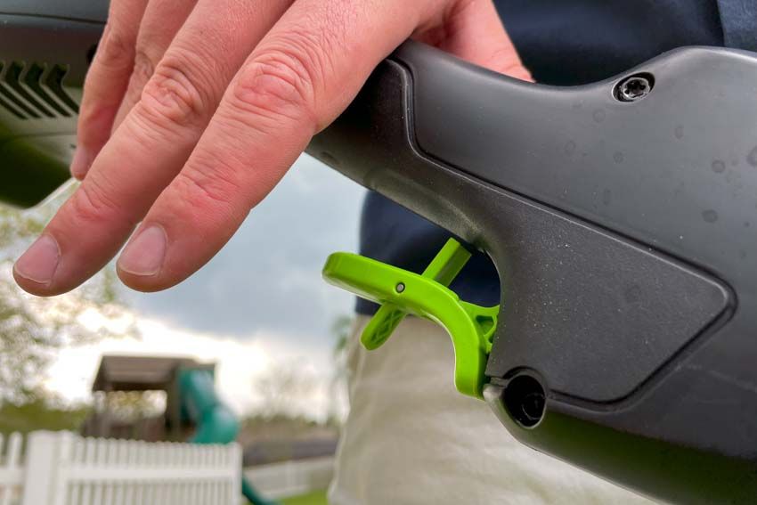 How ergonomic electric edger green can prevent workplace injuries and discomfort