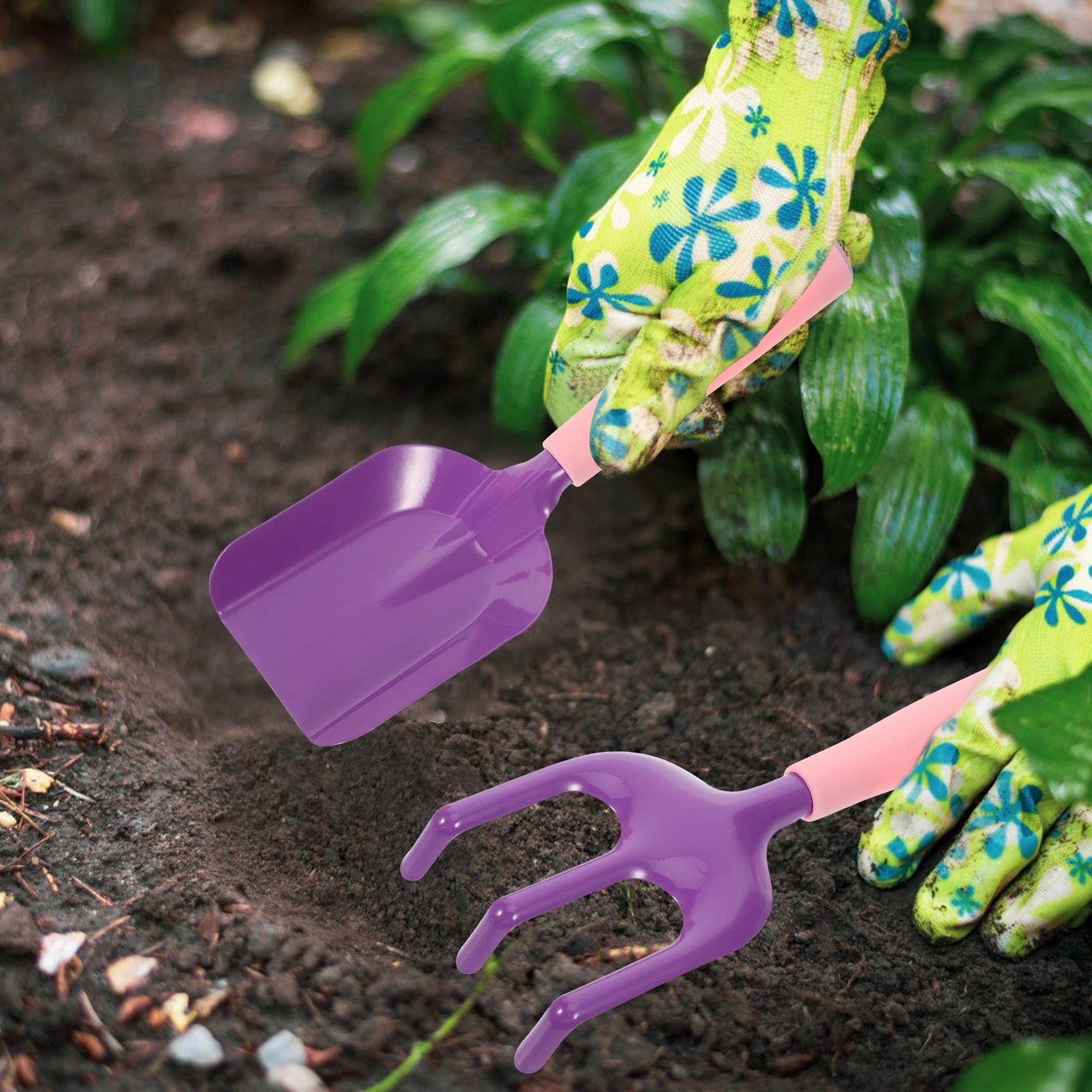 Safe and sustainable garden tools that encourage children’s love of nature