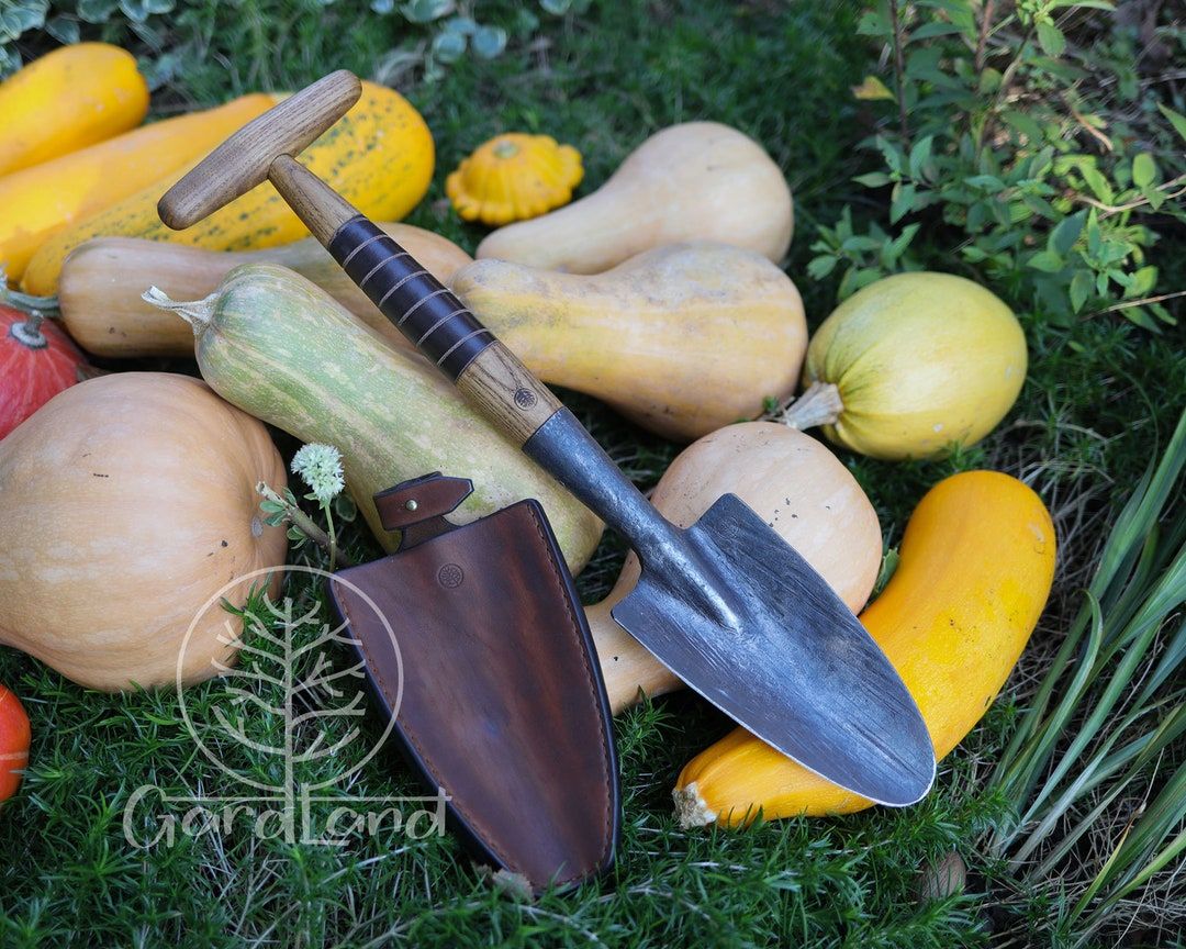 T-Handle Garden Spade | Garden Hand Spade | Hand Forged Gardening Tools ... for Sustainable Garden Hand Spade