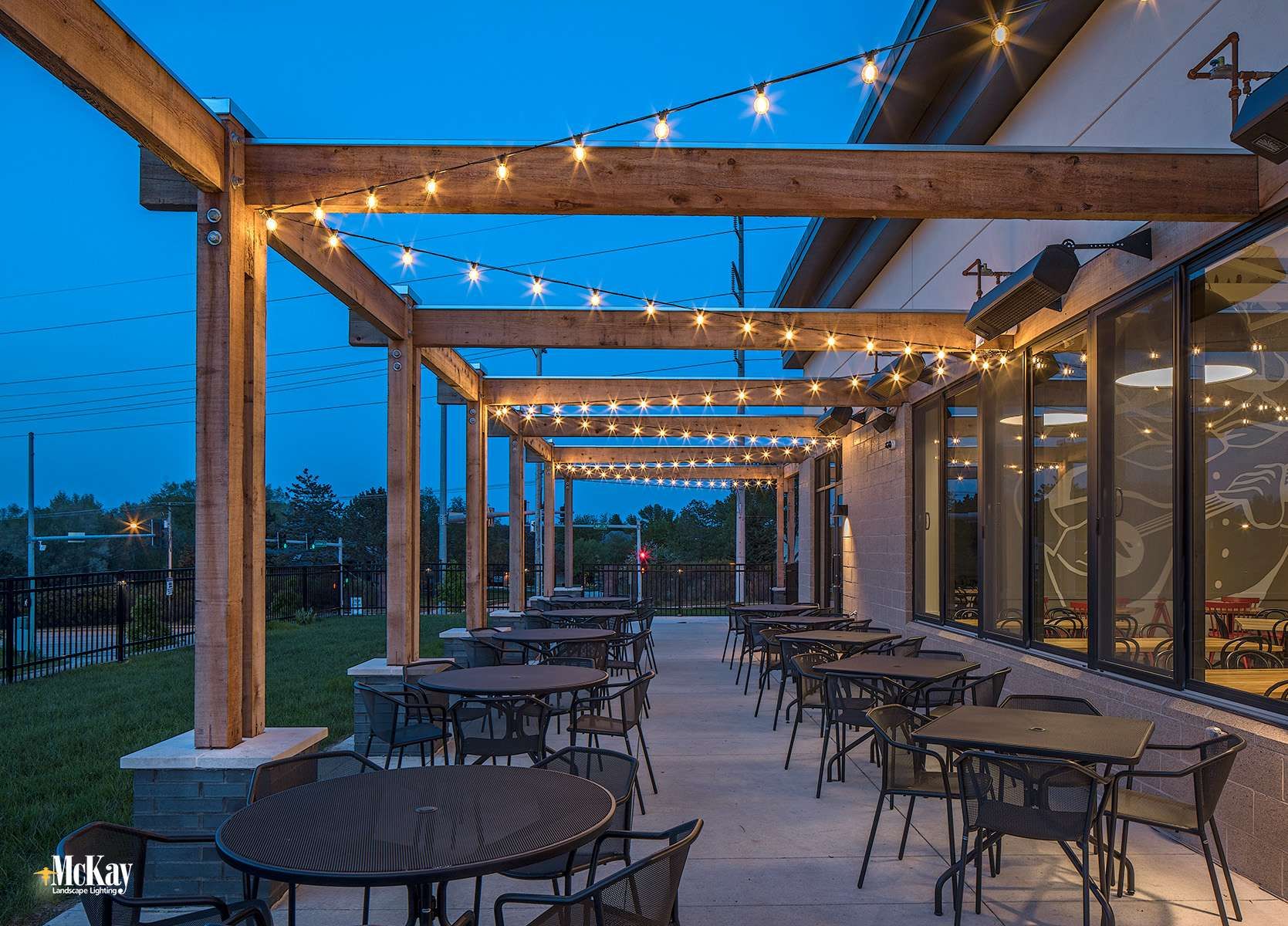 Lighting Solutions That Enhance Your Evening Outdoor Experiences